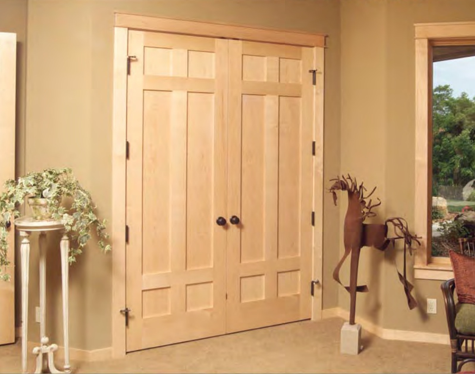 Stallion-Saratoga-Maple-Door-Design copy