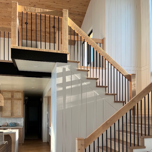 Woodland stair closed lightwood_metal Woodland stair closed lightwood_metal